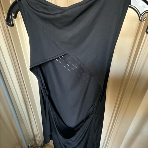 Gymshark Long Open Back Tank Top - Picture 6 of 6